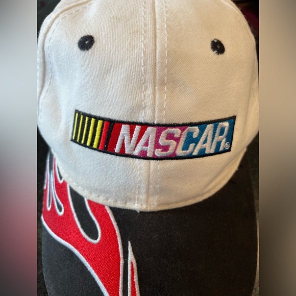 NASCAR Cap Excellent Condition - Picture 2 of 7